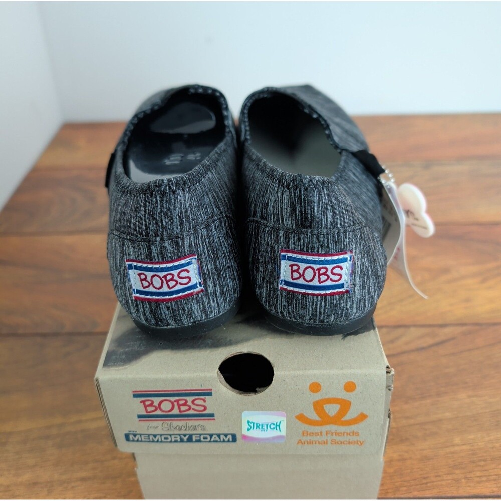 NWT Women's Bobs from Skechers Grey Size 8.5 Memory Foam Stretch Fit - Picture 5 of 11